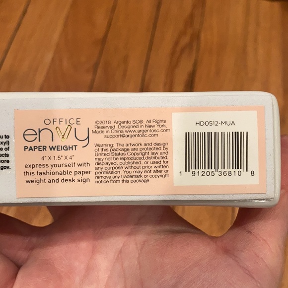 I donut care porcelain paperweight - Picture 2 of 3